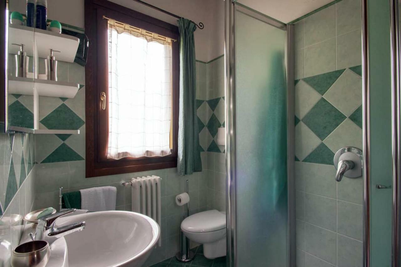 Casa Vacanze Il Noce Sovere エクステリア 写真