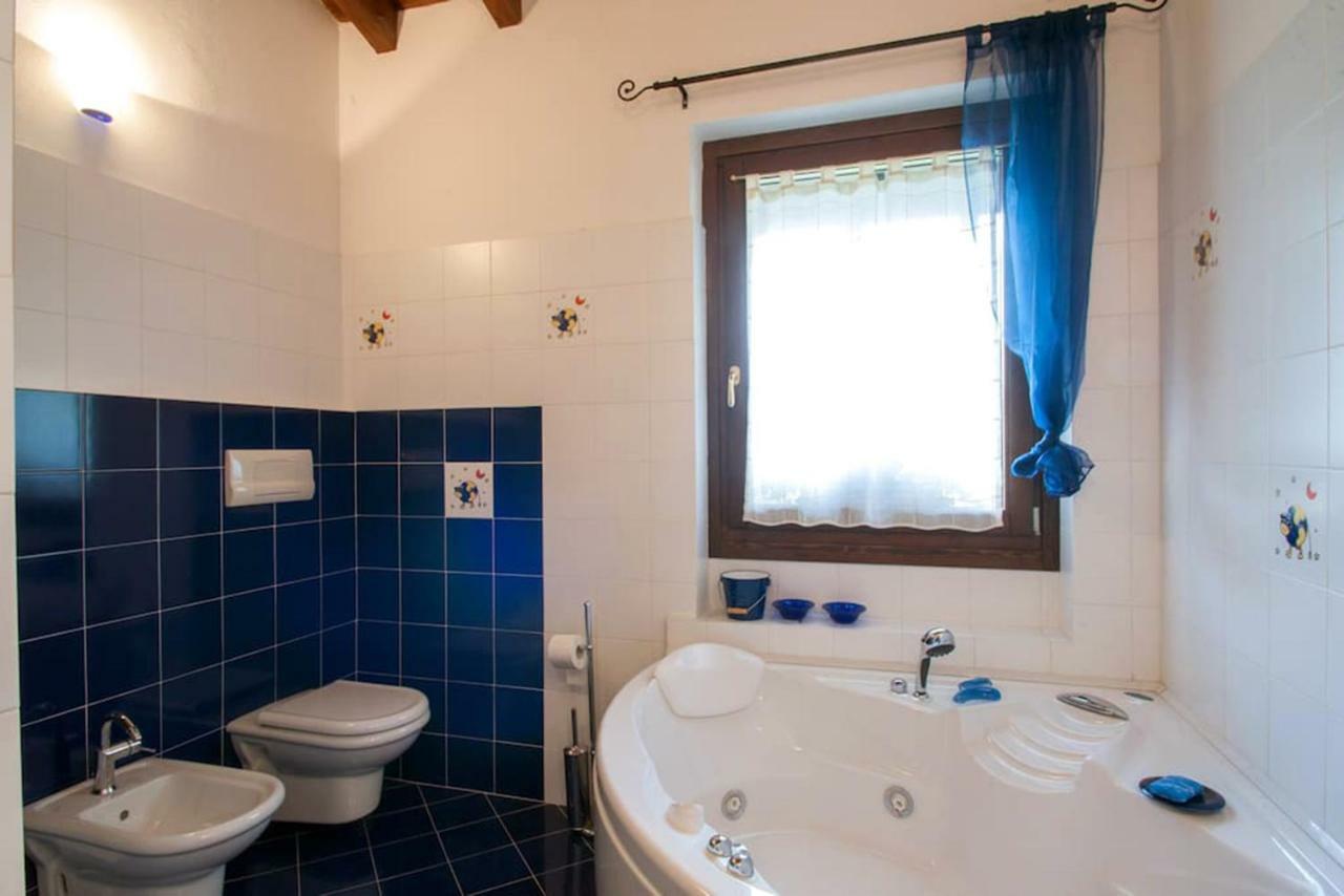 Casa Vacanze Il Noce Sovere エクステリア 写真