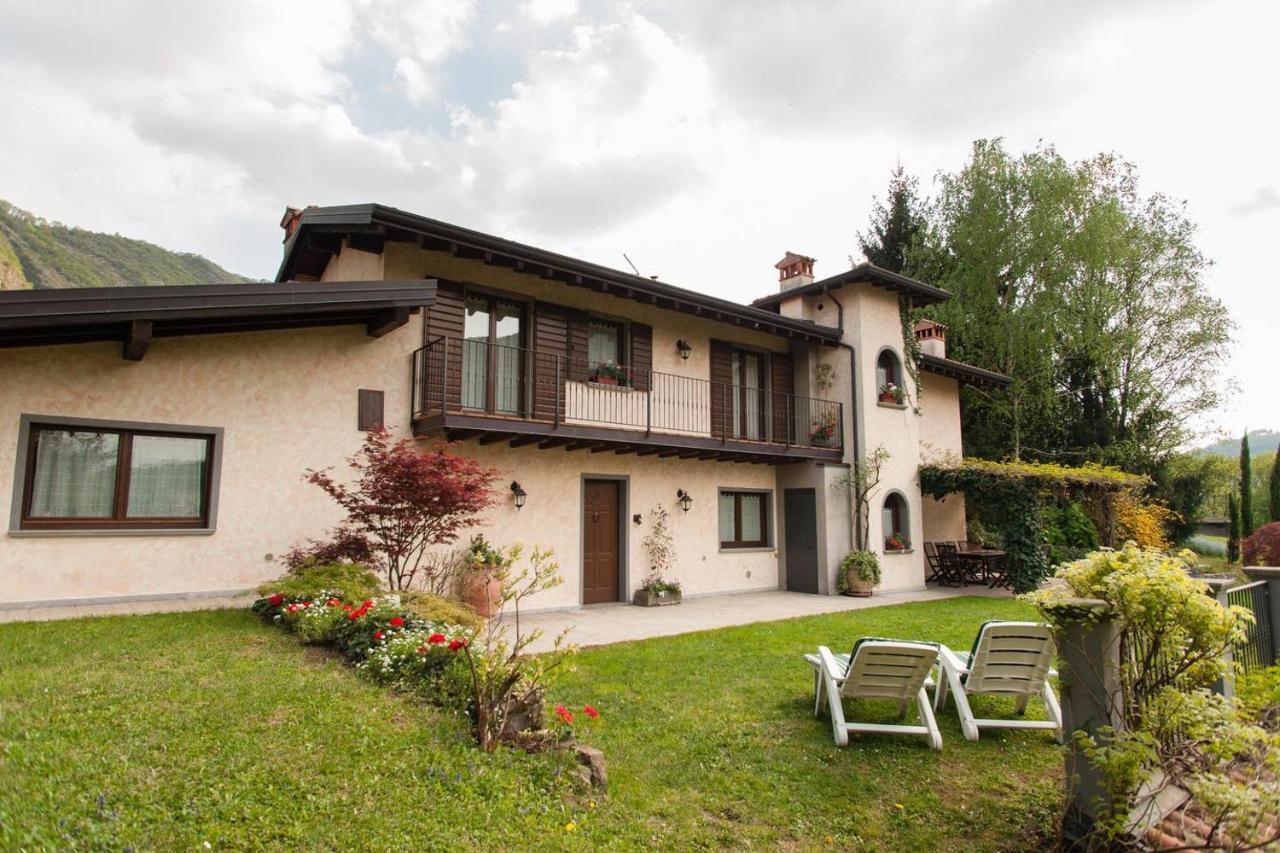 Casa Vacanze Il Noce Sovere エクステリア 写真